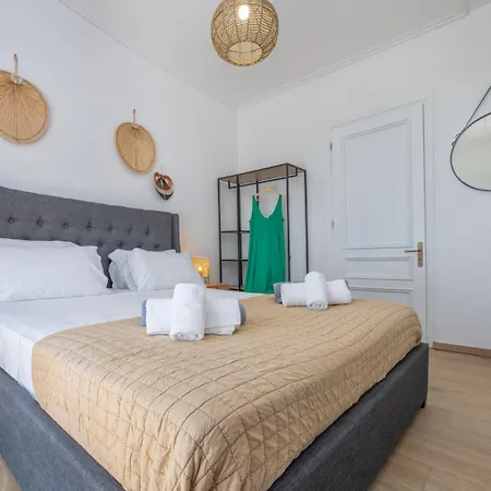 Sebastian's Amazing Rhodes Town Appartement *
